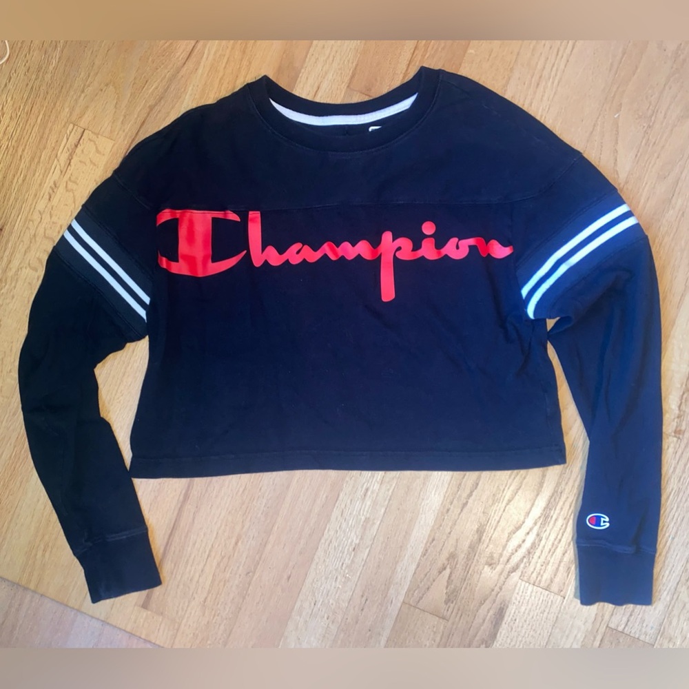 Women’s Small Champion Cropped Long Sleeve Tee